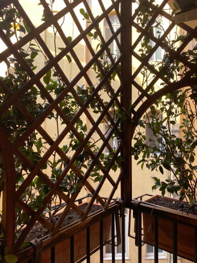 Apartament Spanish Steps Casa Nes Rzym Zewnętrze zdjęcie